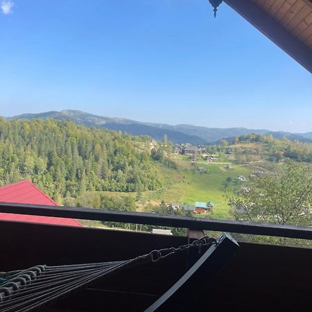 Карпатский Рай ยาเรมชา ภายนอก รูปภาพ